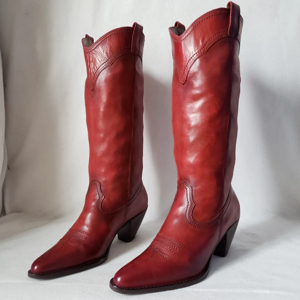 Vintage Red Heeled Boots - Picture 15 of 15